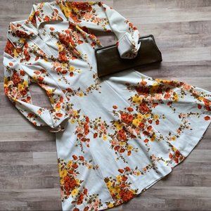 Vintage 60s 70s Floral Long Sleeve Fit & Flare Dagger Collar Skater Dress Medium